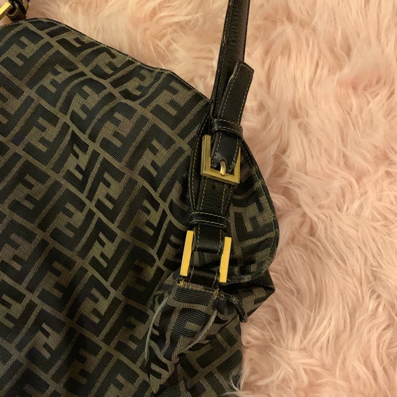 Fendi - Picture 3 of 5